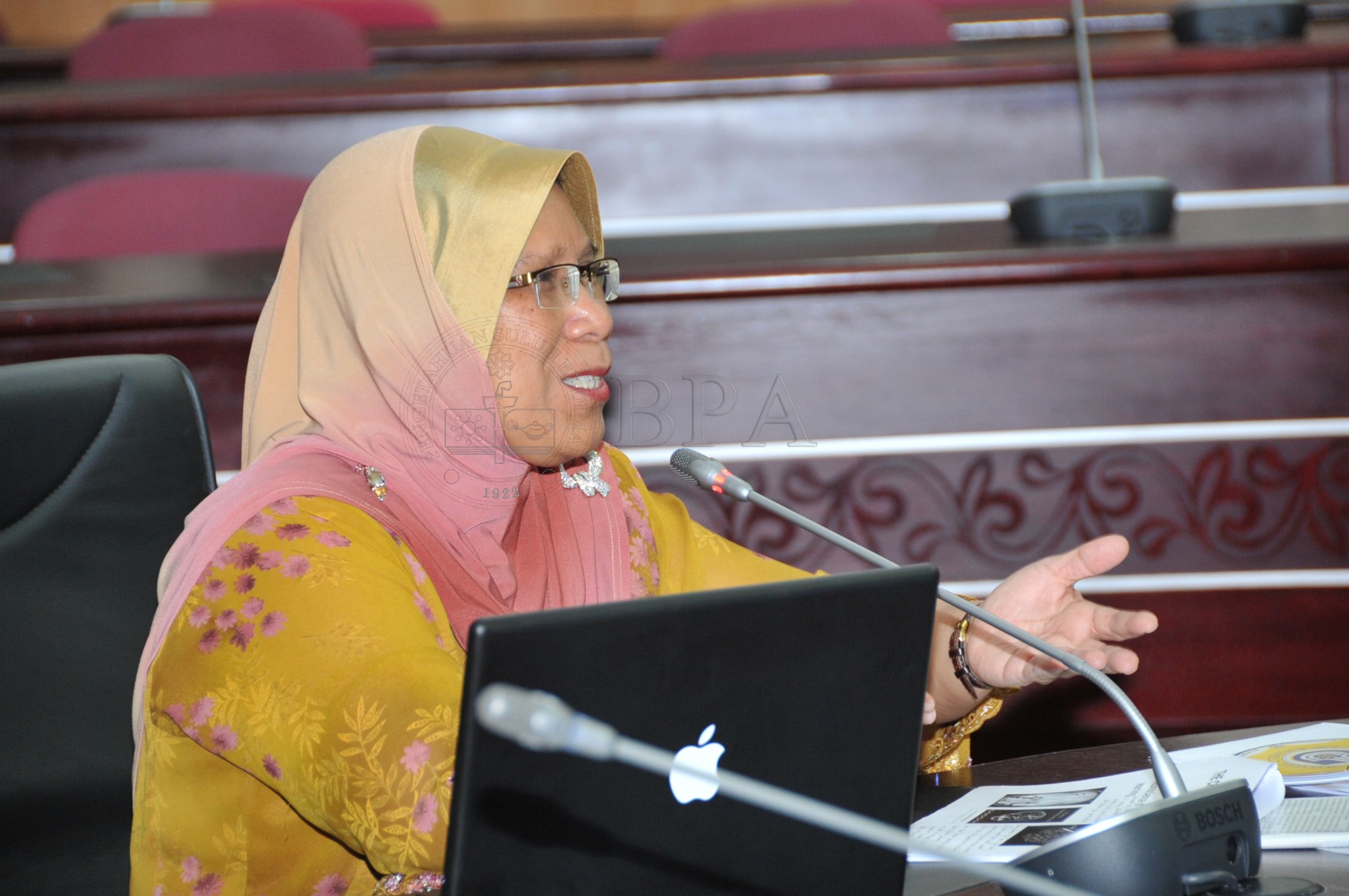 BPA 12 17 MANILA PRO 0084